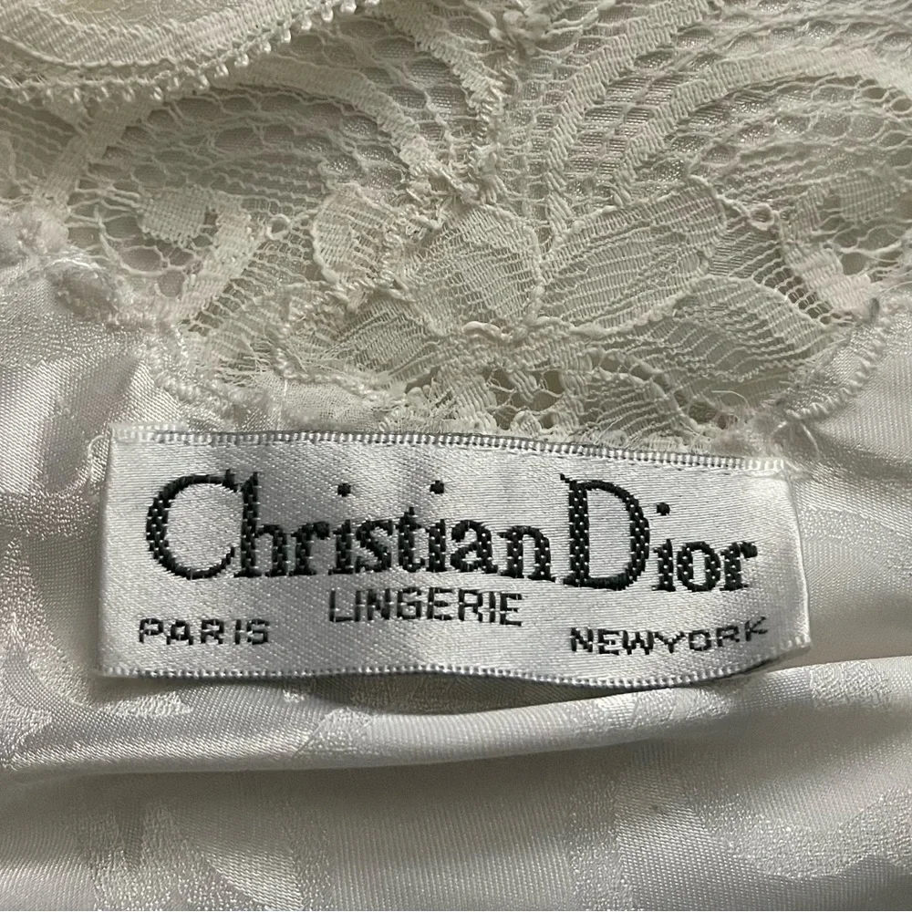 Christian Dior vintage Union Made in USA floral/paisley print/ Small night shirt - Picture 9 of 16